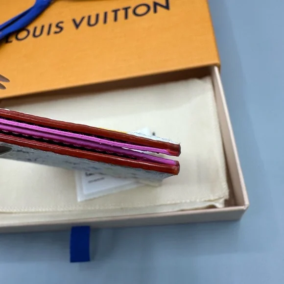 Louis Vuitton x Takashi Murakami multicolor passport holder - Picture 4 of 7